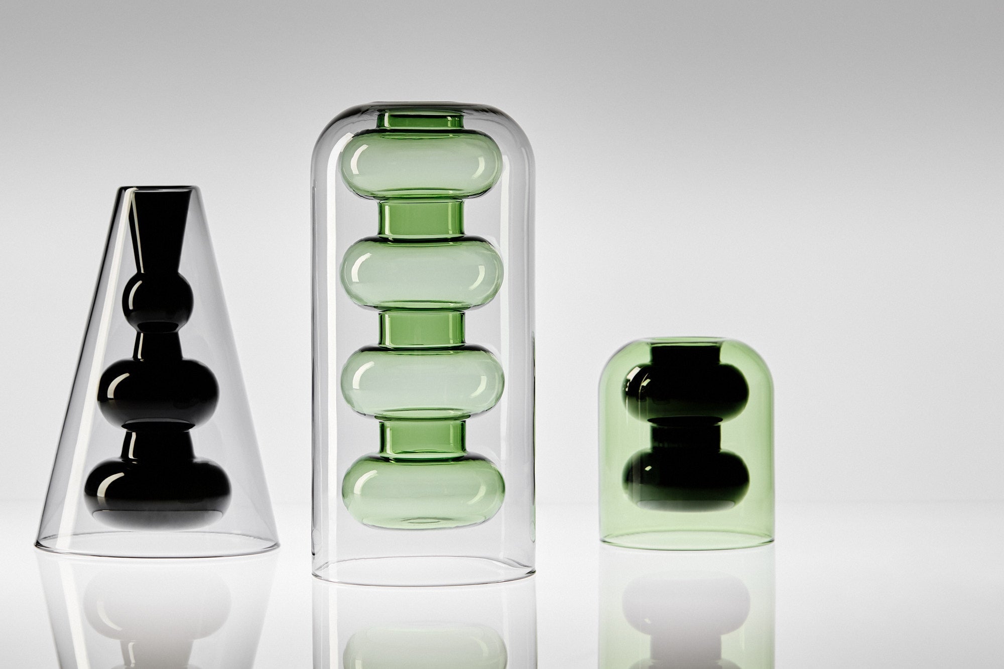 Vaas BUMP CONE zwart glas