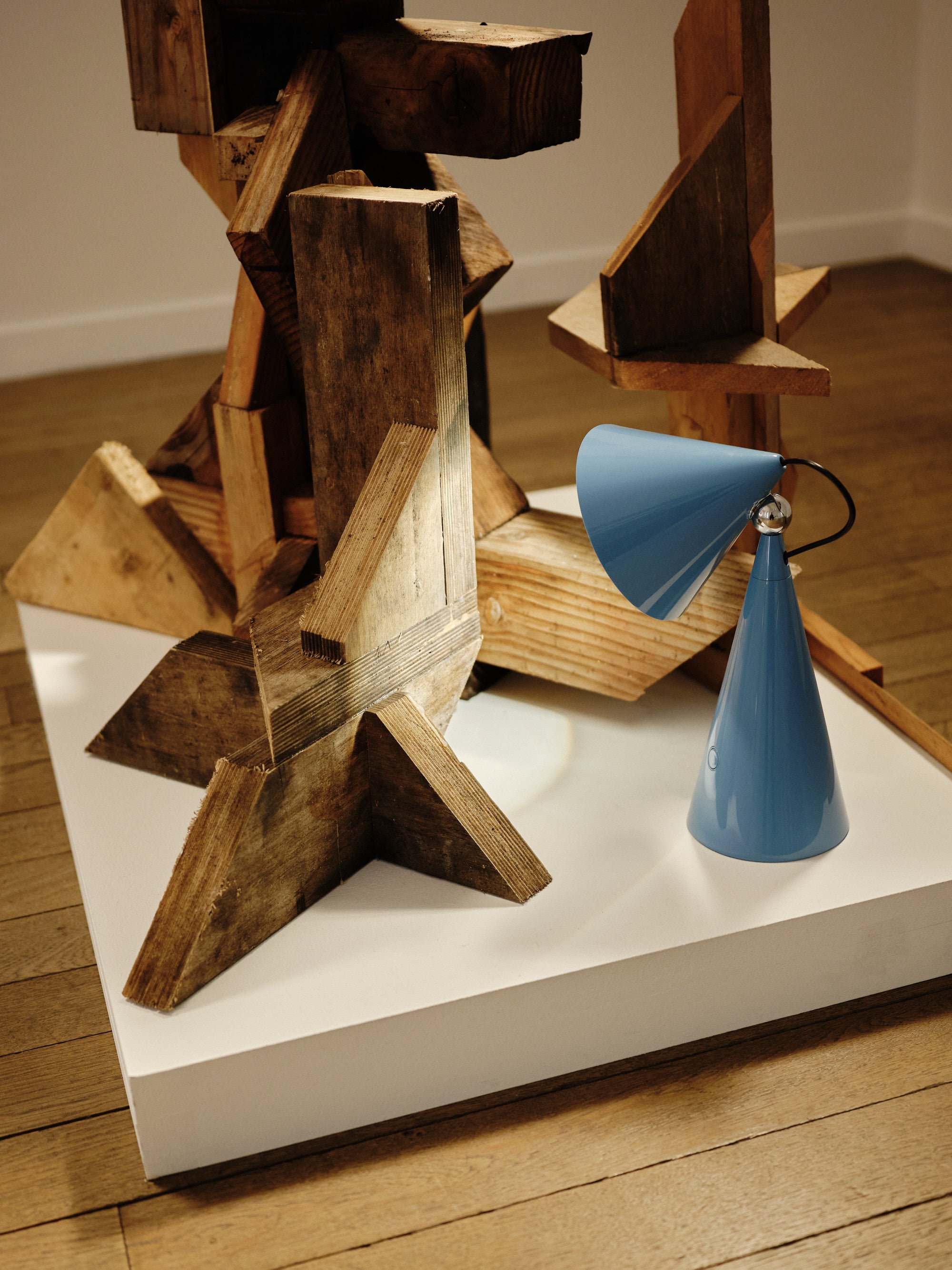 Draagbare lamp POSE lichtblauw