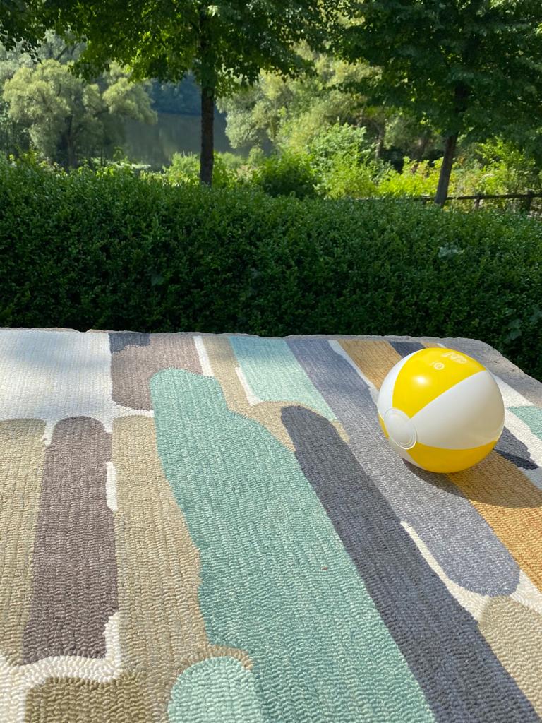TRATTINO SEA GLASS Outdoor Teppich beige-blau