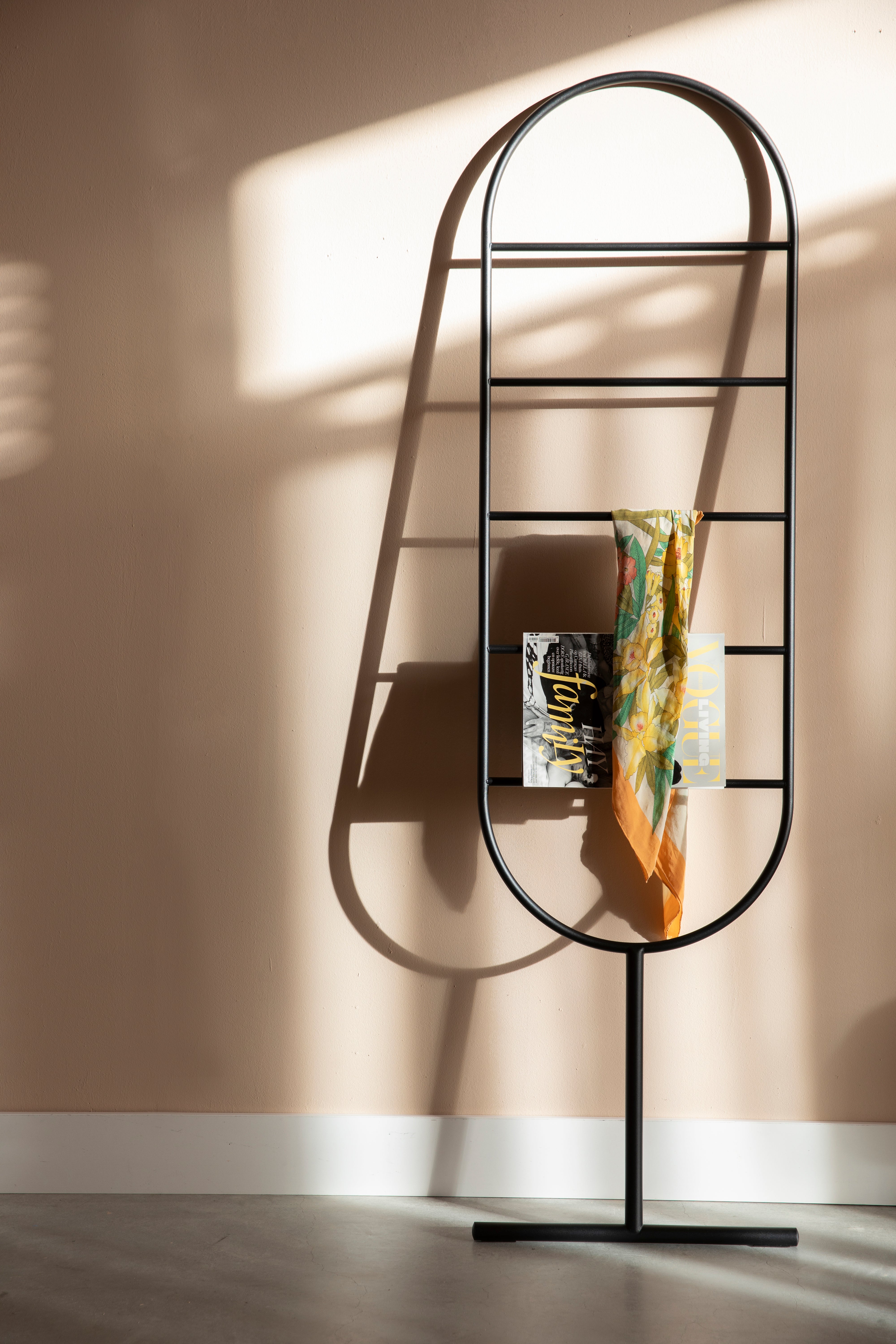 Wandgarderobe TESS schwarz