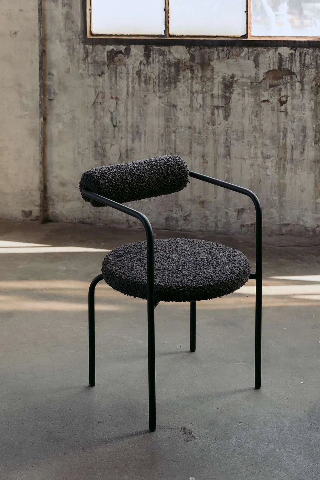 SAGE Armchair Upholstered with Metal Base