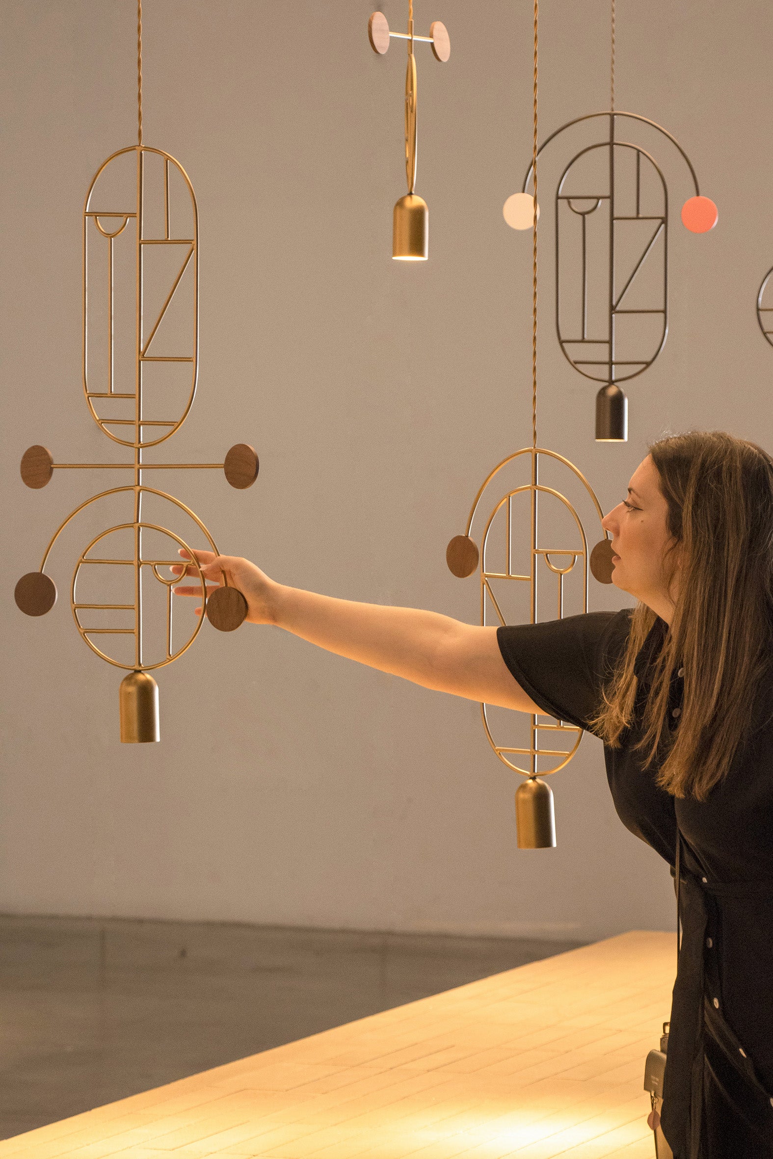 Hanglamp WOODEN DOTS WD07 grafiet met rood en wit