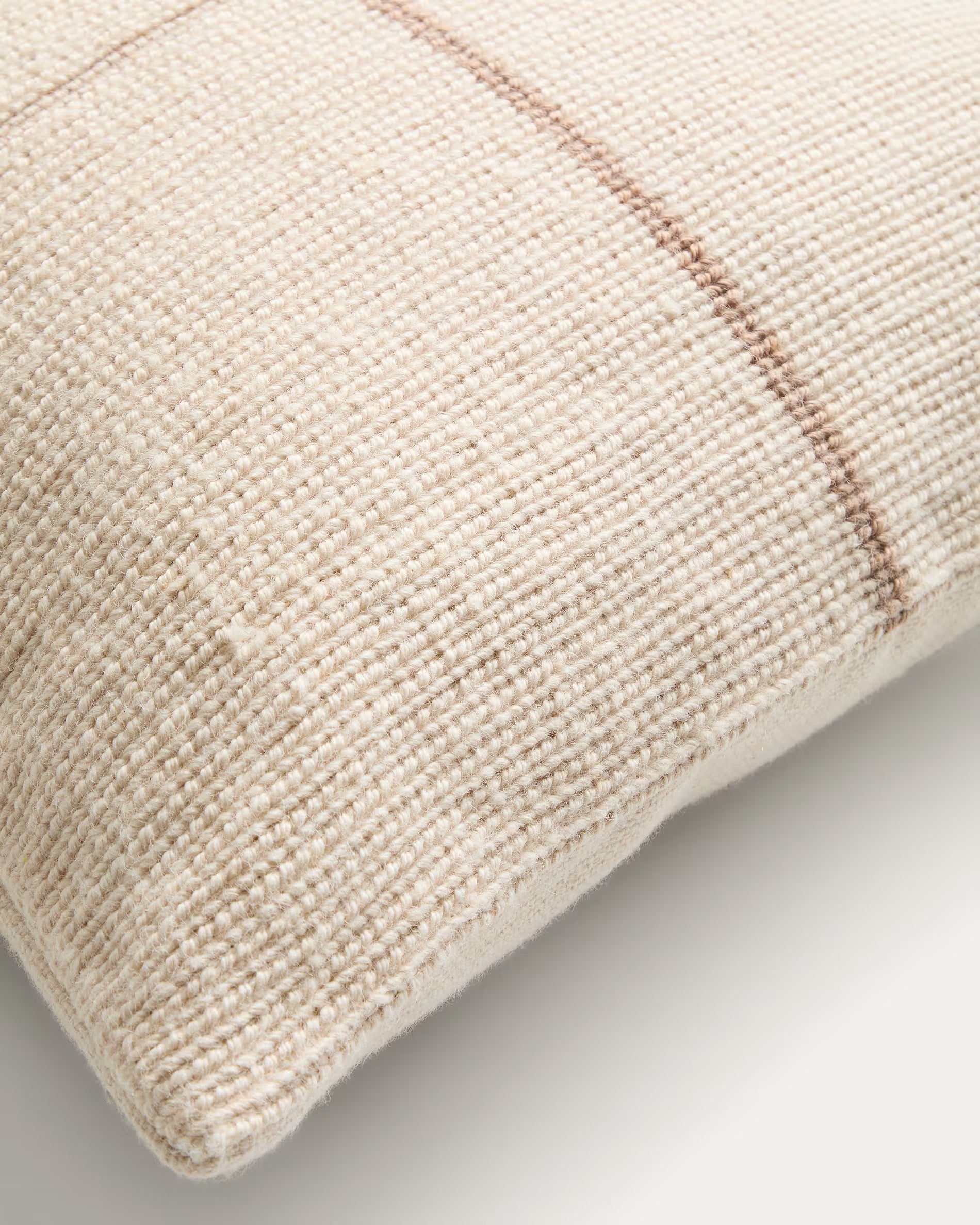 Sierkussen ATIMA beige