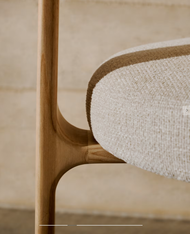 Krzesło z podłokietnikami GRANITE beżowy szenil z jesionową podstawą