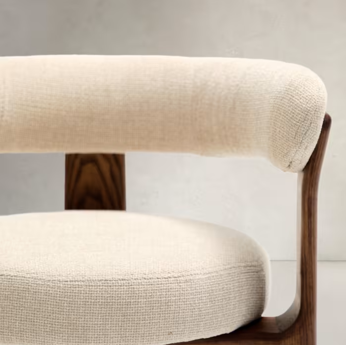 Krzesło z podłokietnikami GRANITE beżowy szenil z ciemną jesionową podstawą