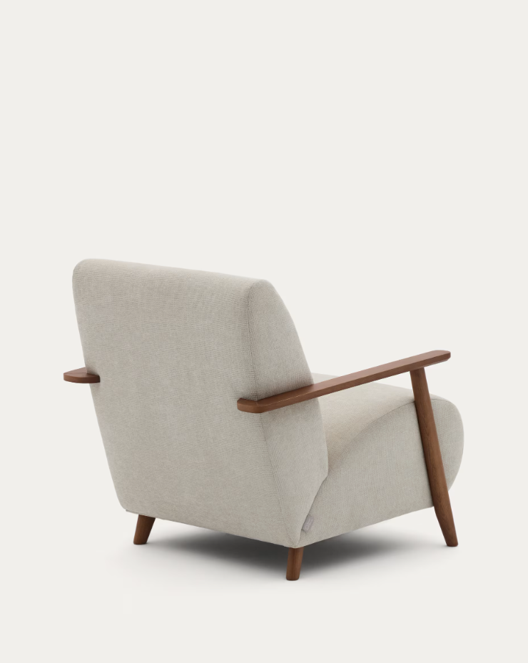 Fauteuil MEGHAN crème met een basis van essenhout