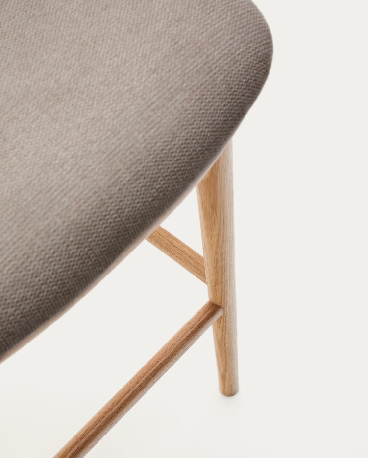 Ciselia light brown bar chair szenil with a bright base