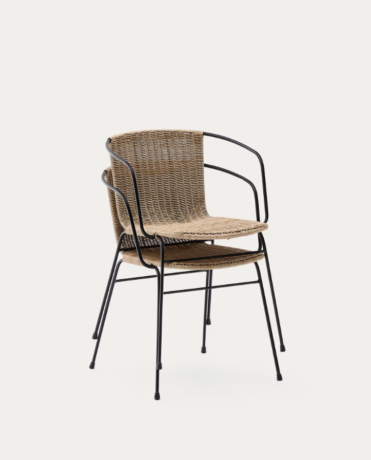 ELTIERA Outdoor Chair in Synthetic Rattan with Steel Armrests and Base