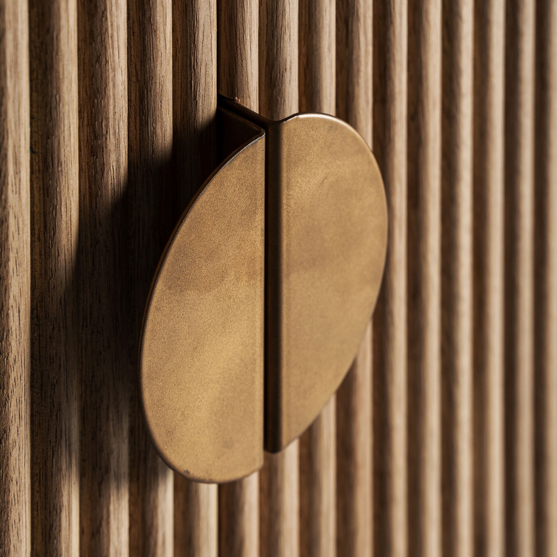 Kast ZERF mango hout