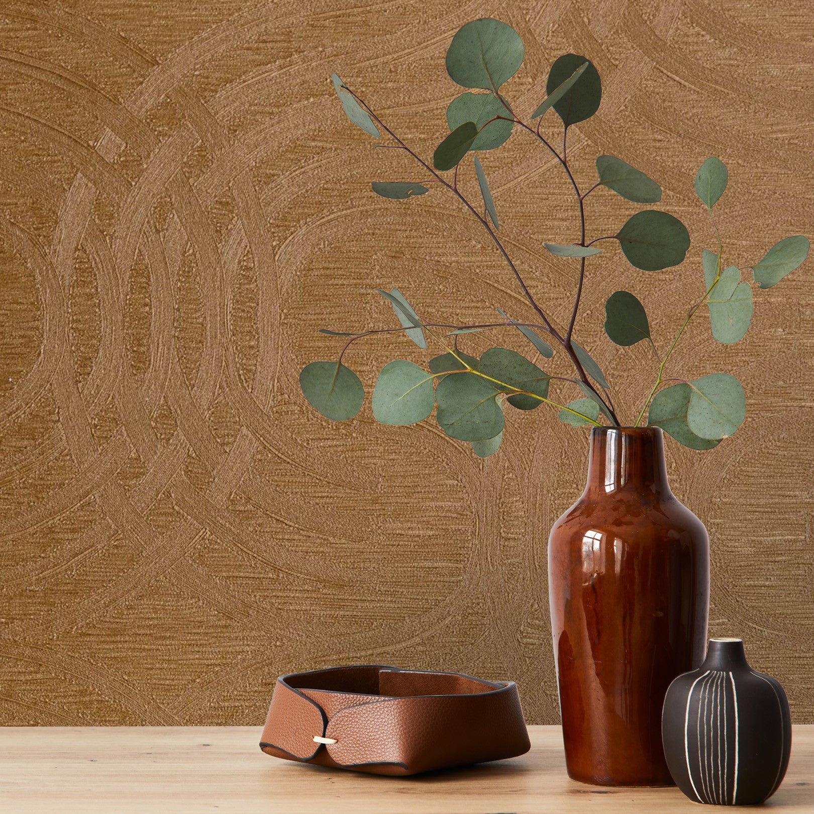 Metalen behang met abstract patroon AURARIA - AMBRE amberkleurig