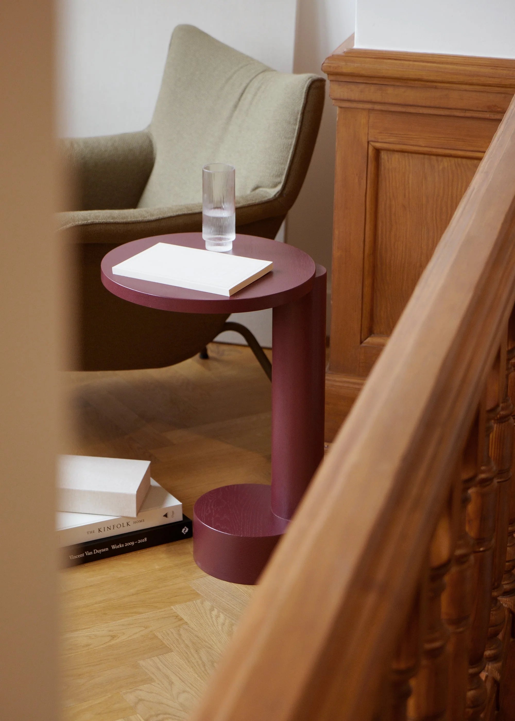 BOLD Side Table Dark Oak Wood