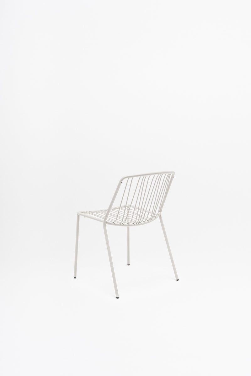 Ein Satz Bris -Stühle verzinkt Stahl