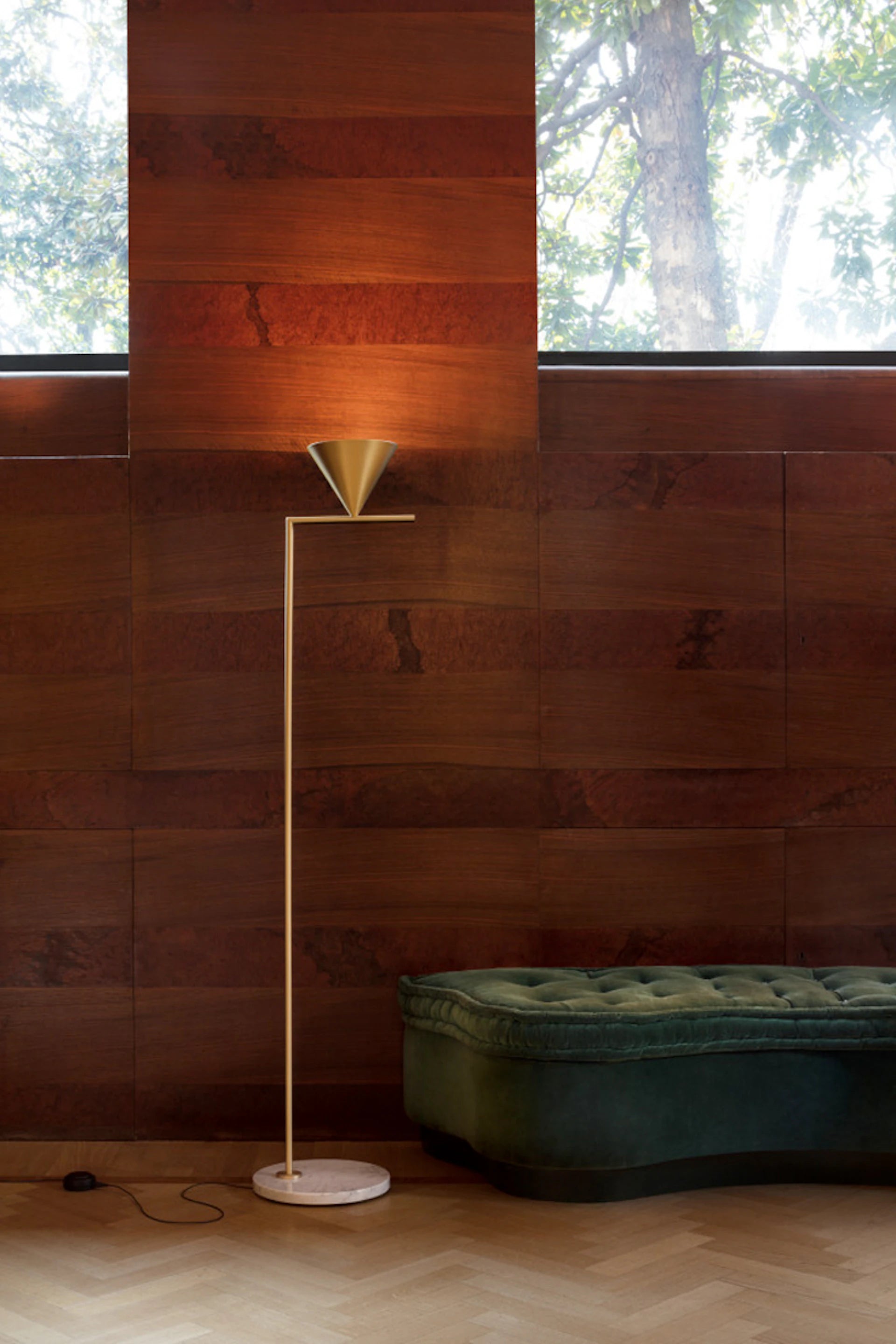 Stehlampe CAPTAIN FLINT messing