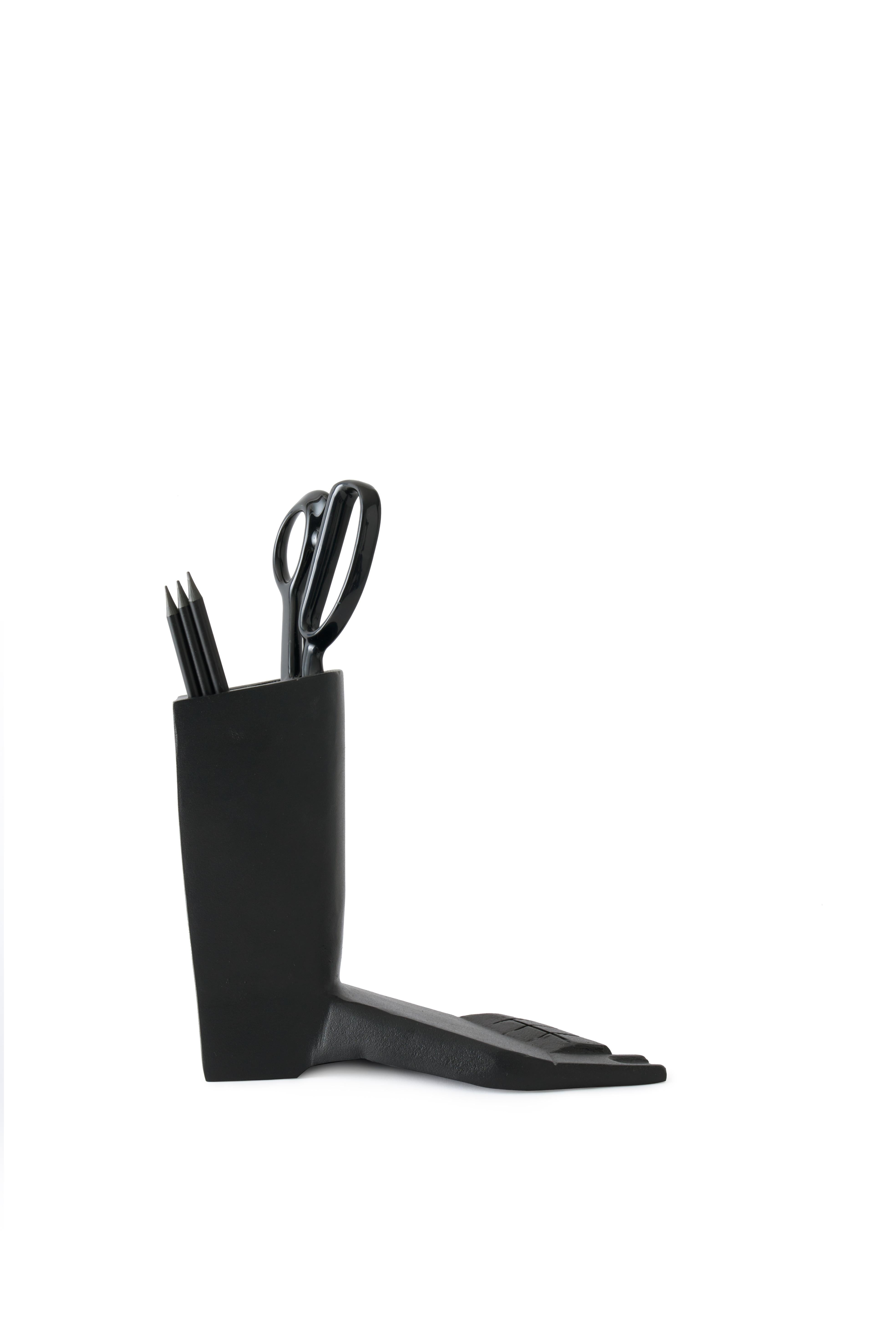CAST FOOT decoratie zwart