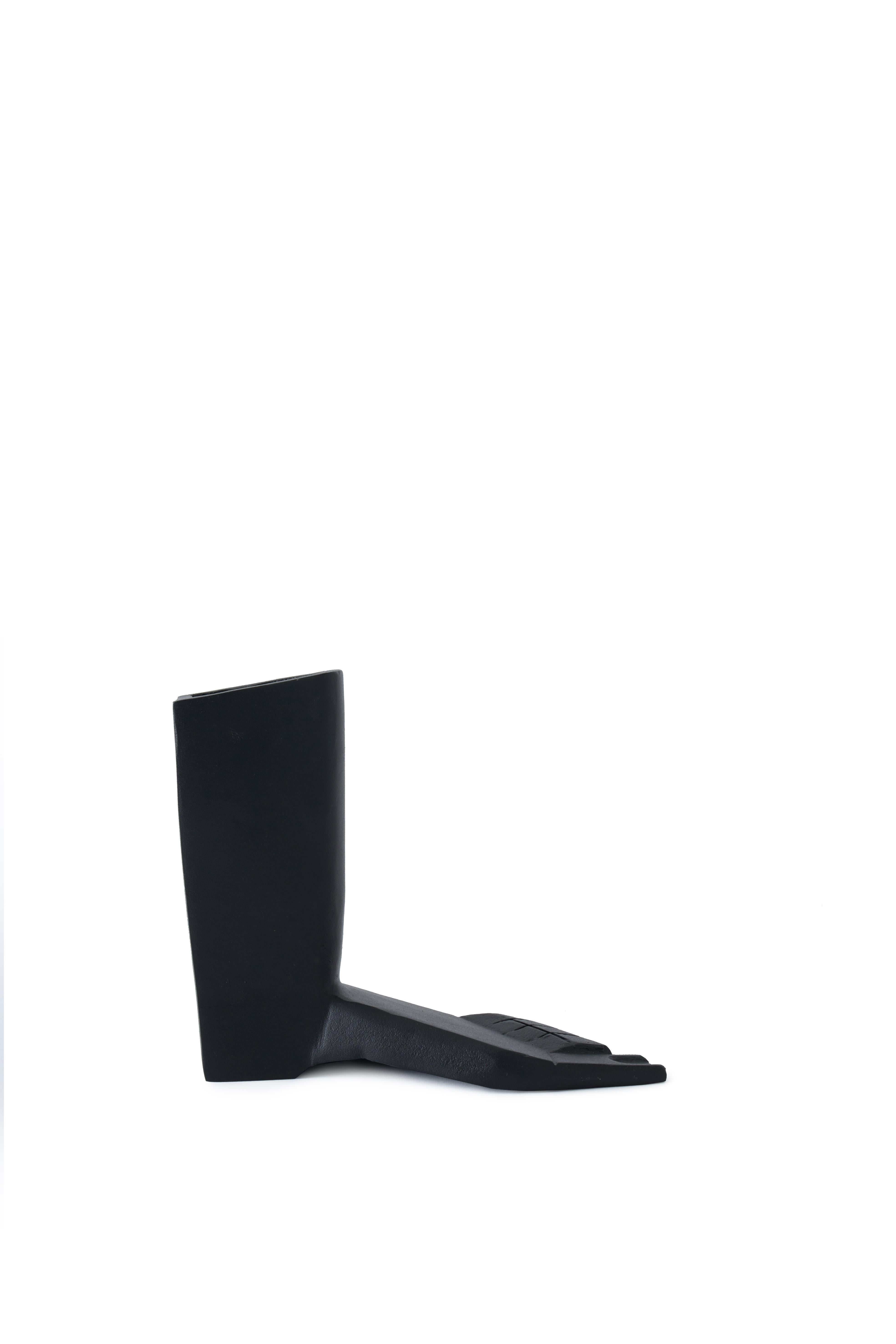 CAST FOOT decoratie zwart