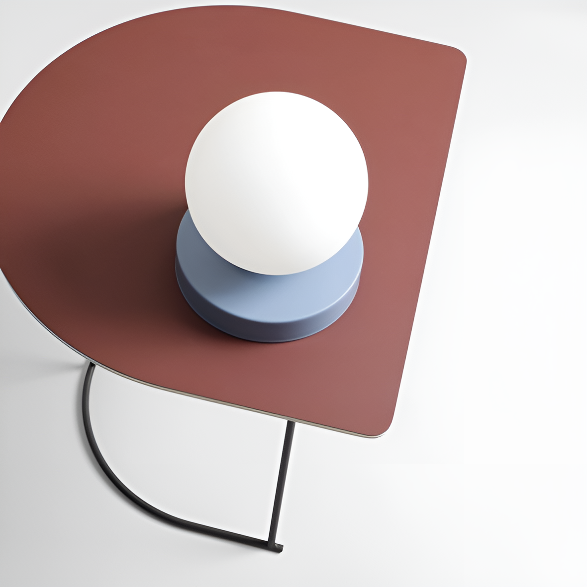 BALL Tischleuchte blau