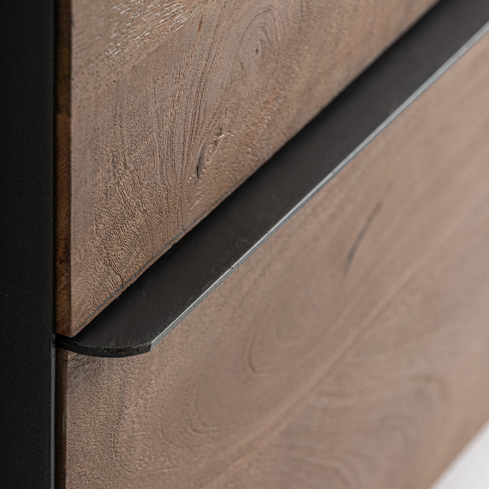 KILLEANY Chest of Drawers in Mango Wood with Metal Finish