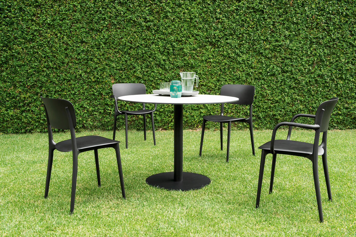 Armchair with Armrests LIBERTY black