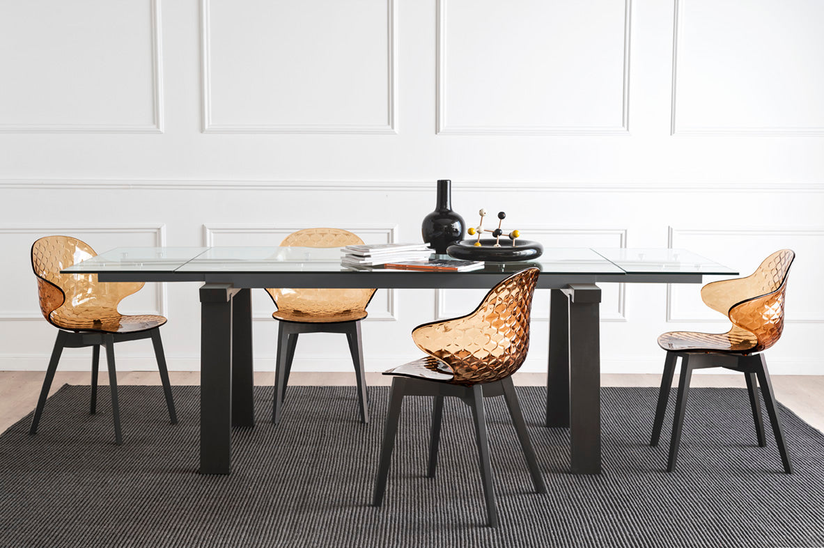 Stoel SAINT TROPEZ met witte zitting en donkere houten basis