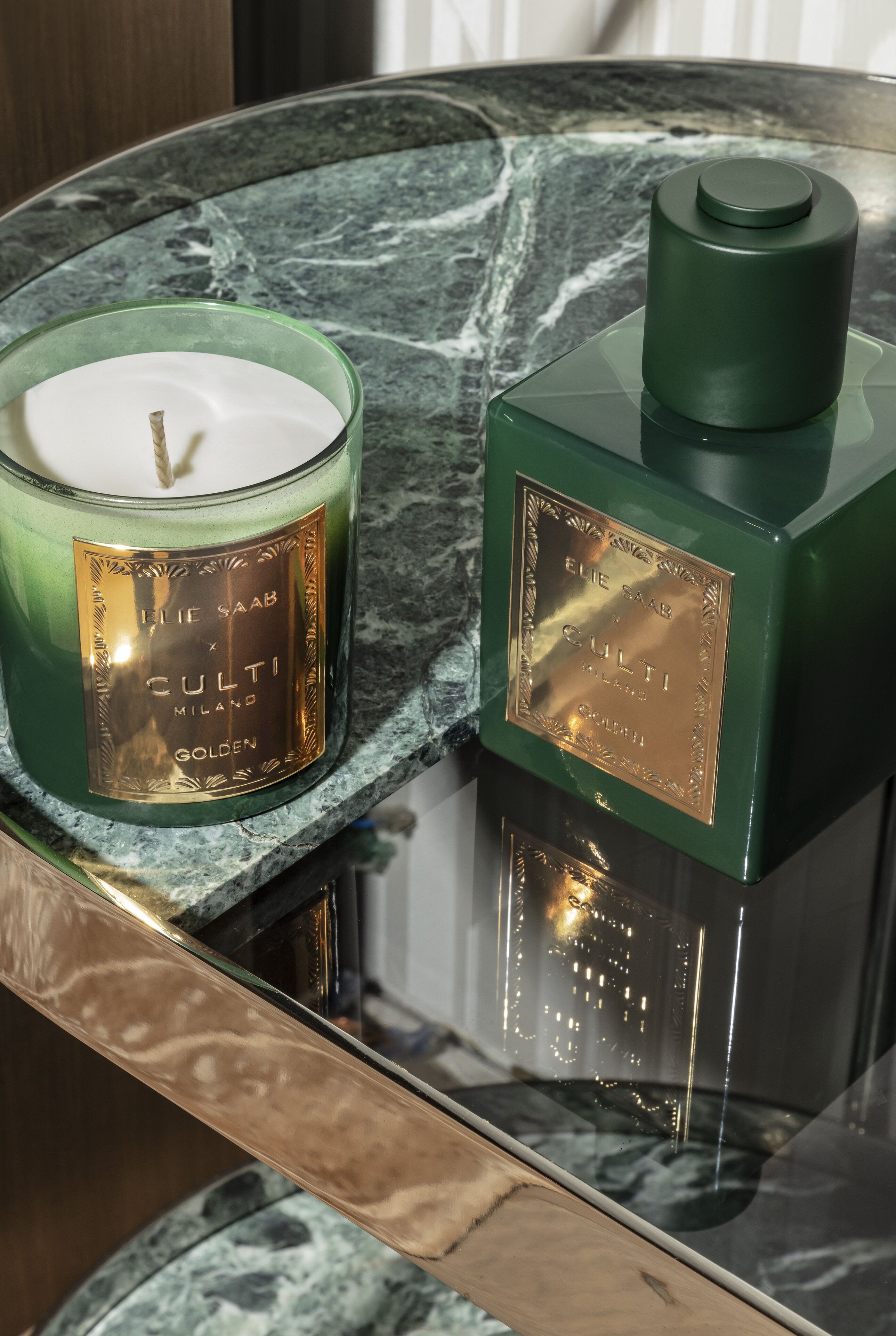 GOLDEN fragrance diffuser with notes of bitter orange, mandarin, ginger, orange blossom, and cedar.