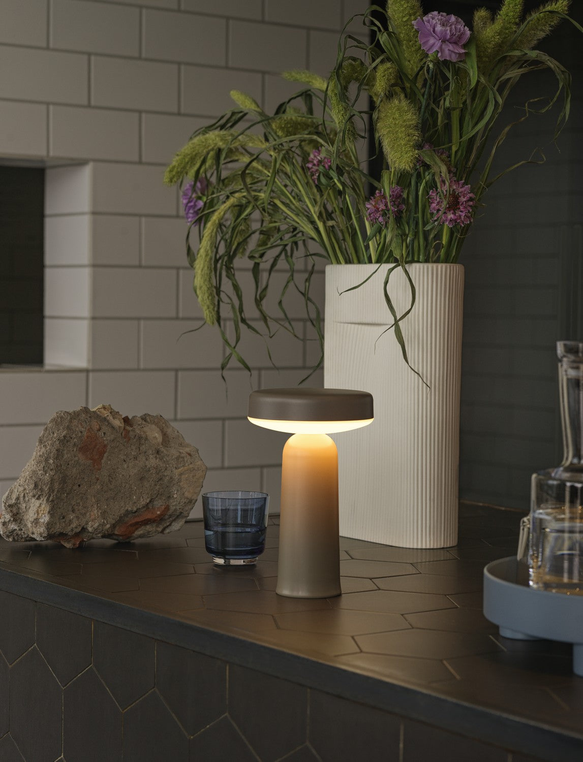 Draagbare buitenlamp EASE taupe
