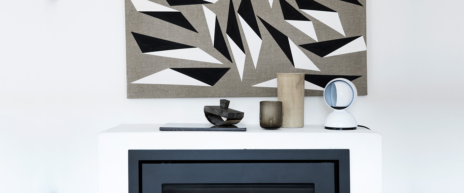 ECLISSE White Table Lamp