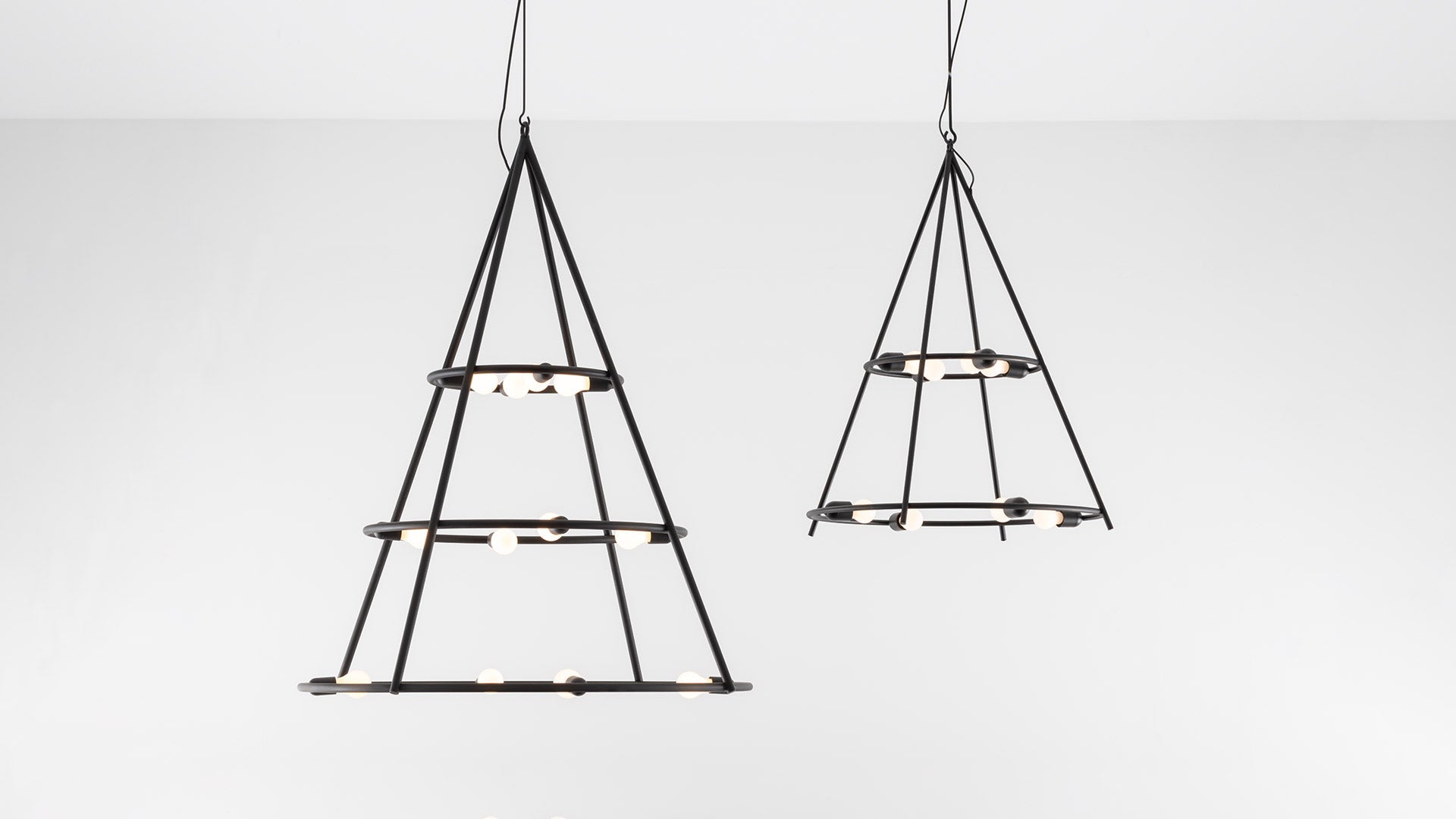 EL PORÍS Black Pendant Lamp