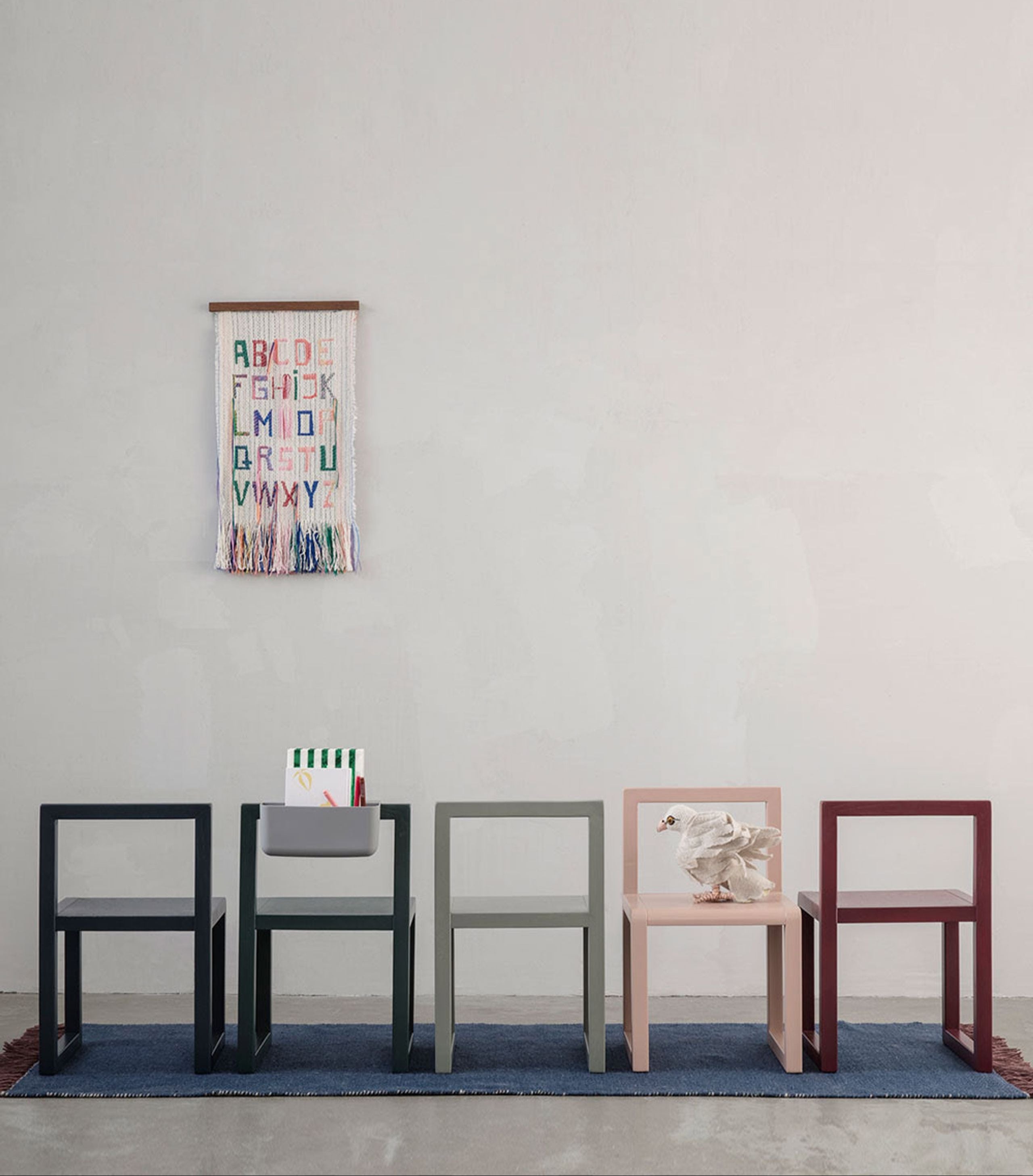 LITTLE ARCHITECT children's chair light pink