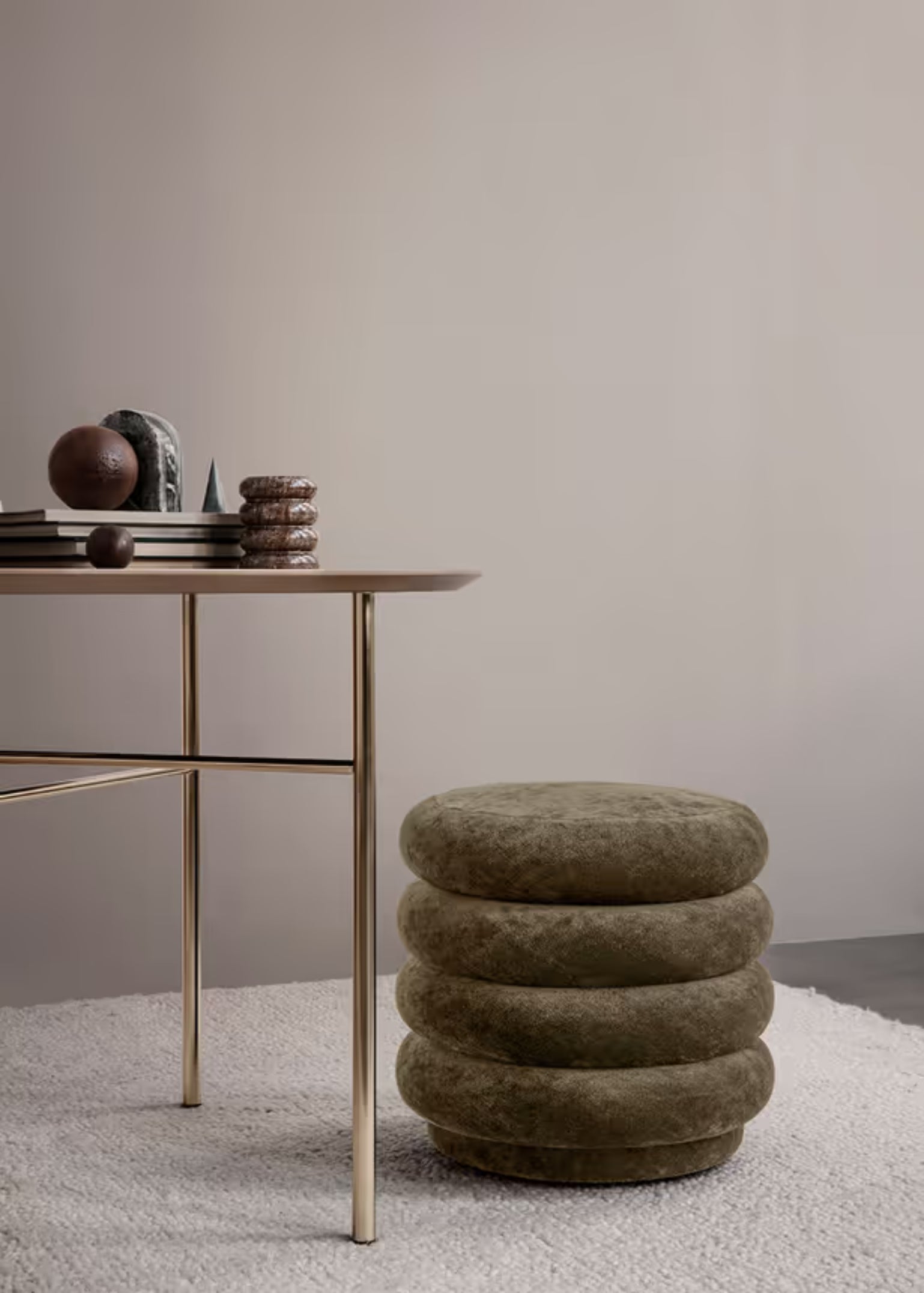 Puff ROUND FADED forest green