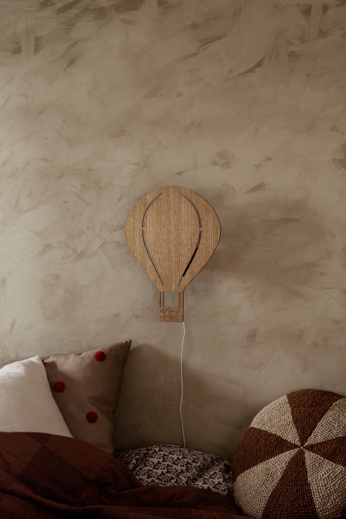 Wandlamp AIR BALLOON gerookt eiken
