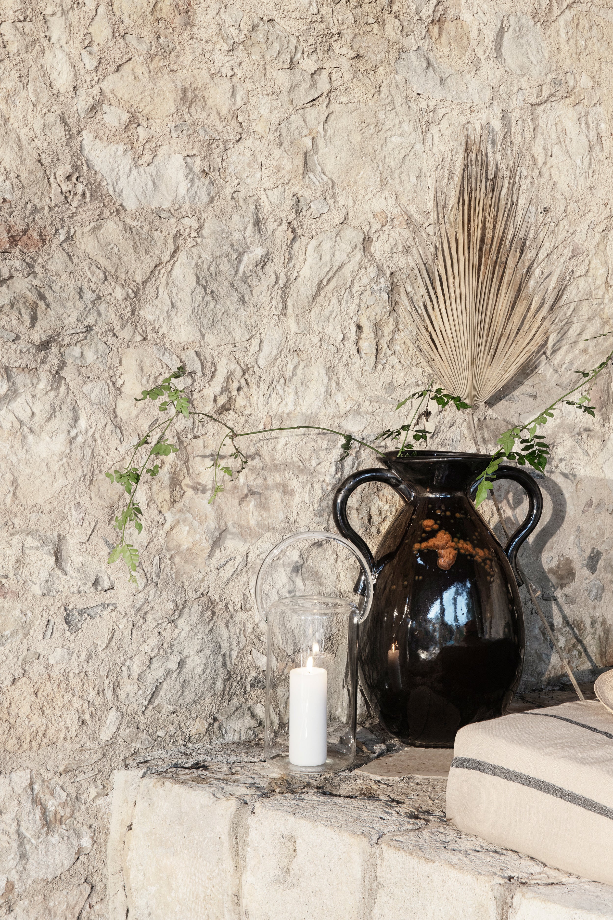 VERSO Bodenvase schwarz mit braun 