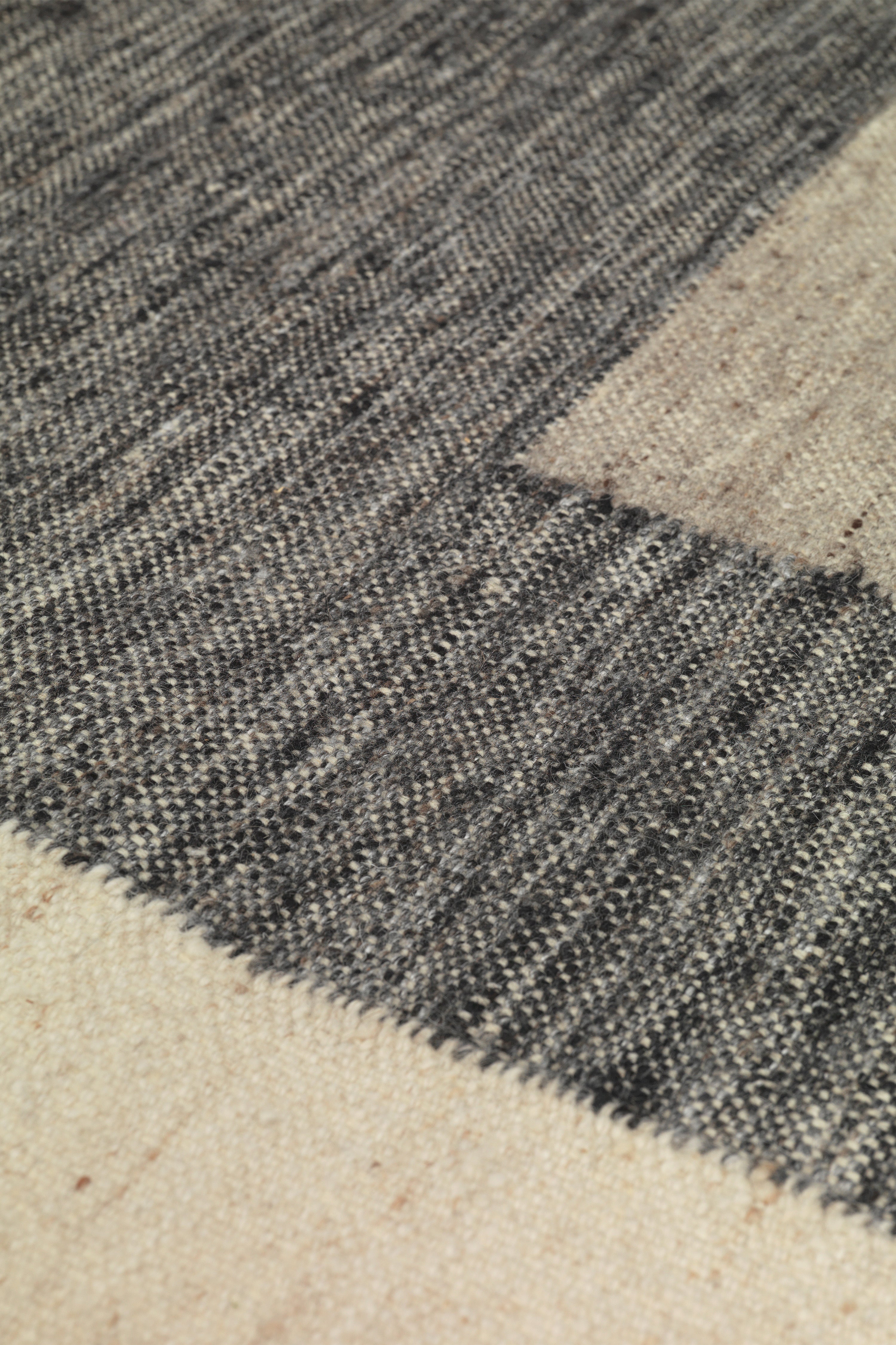 Vloerkleed COUNTER grijs met beige