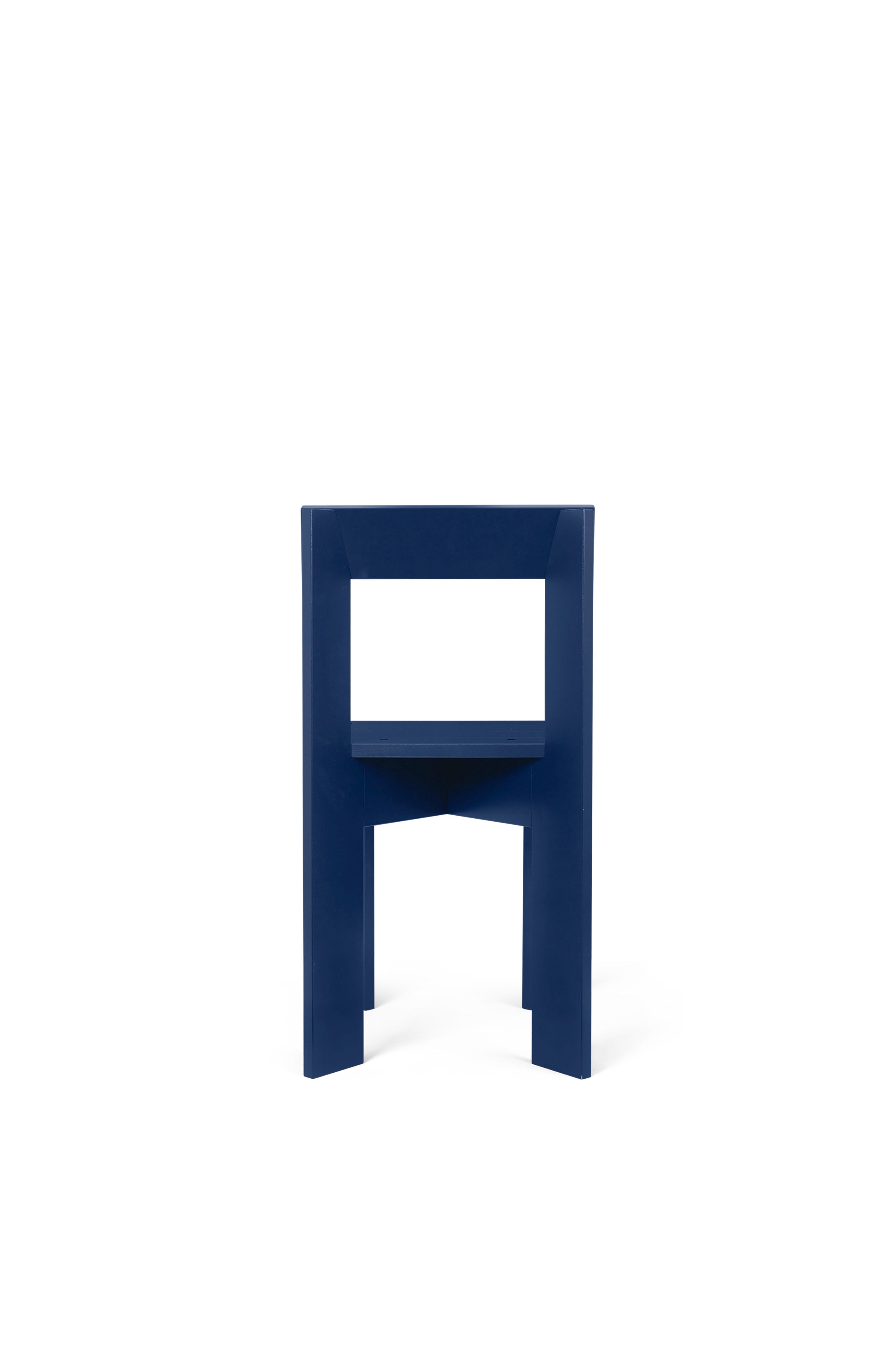 Krzesło ARK niebieskie drewno bukowe – ferm LIVING