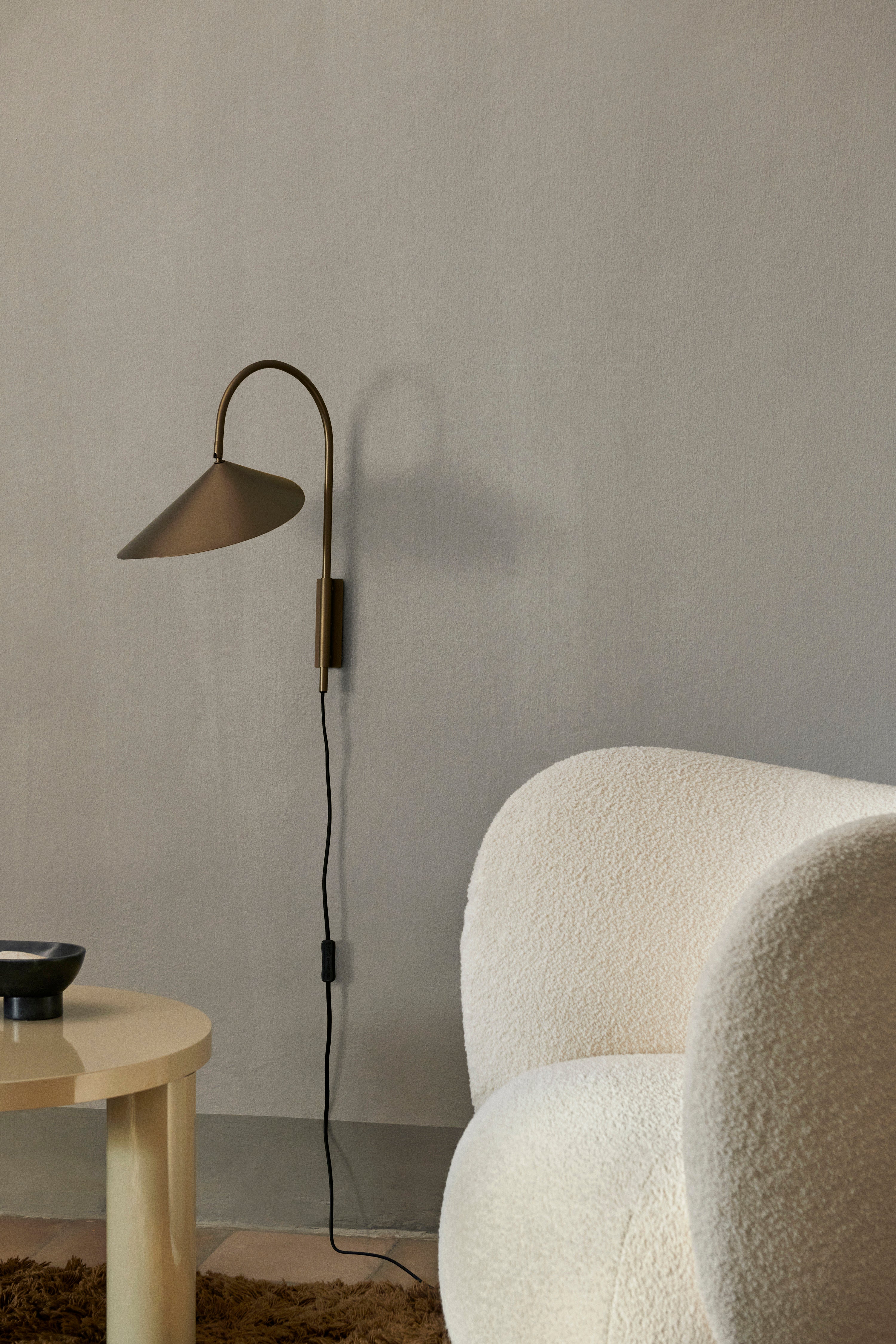 Wandlamp ARUM bruin