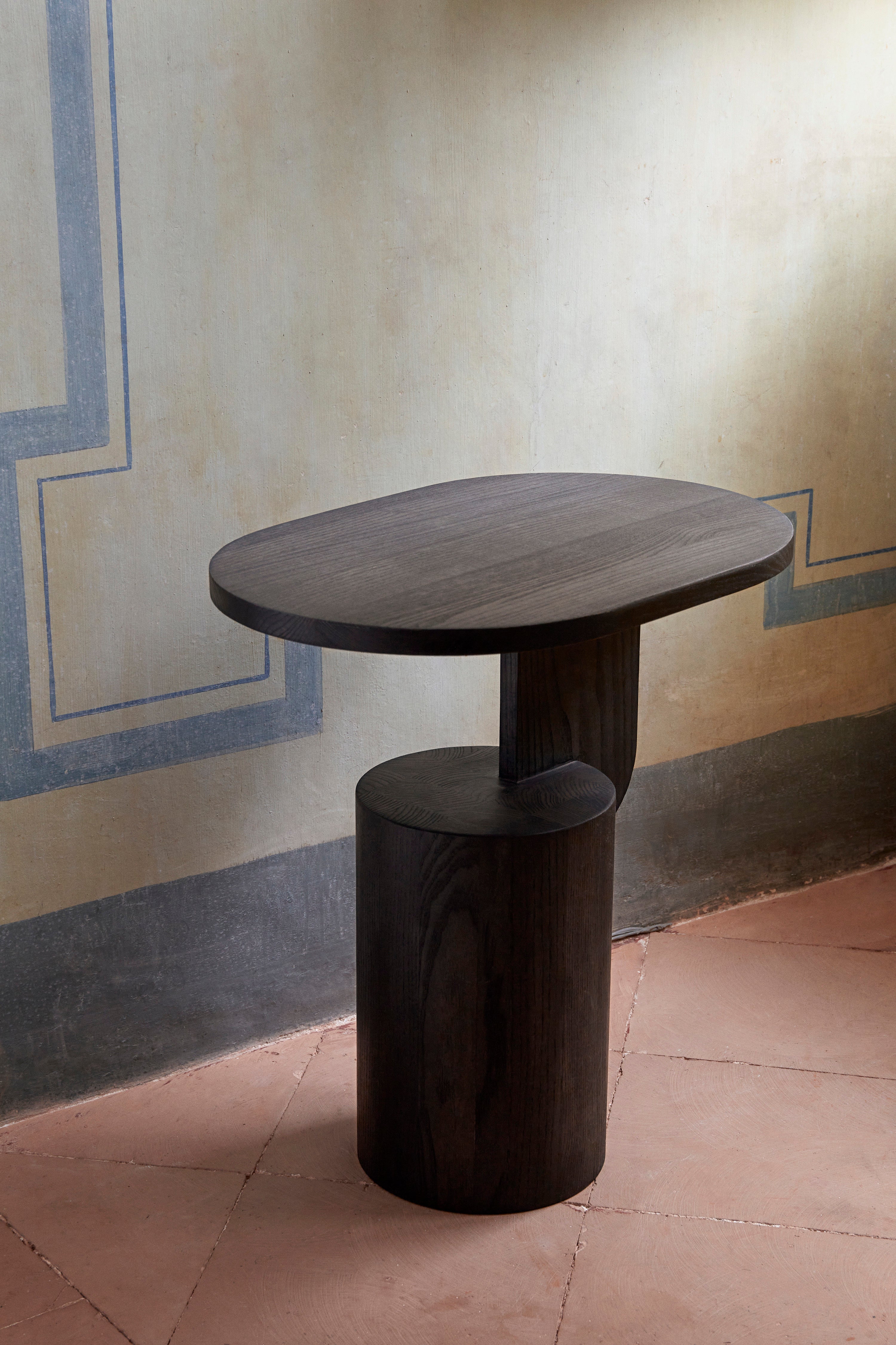 Zijtafel INSERT zwart essenhout