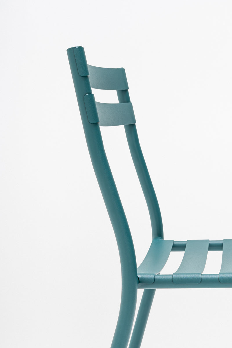 Ein Set Gartenstühle Flander verzinkt stahl