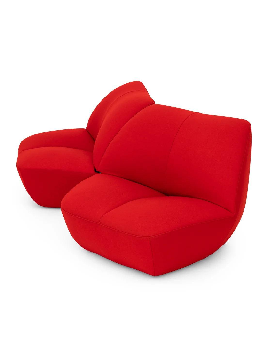 Fotel KISSS tapicerowany – Moooi