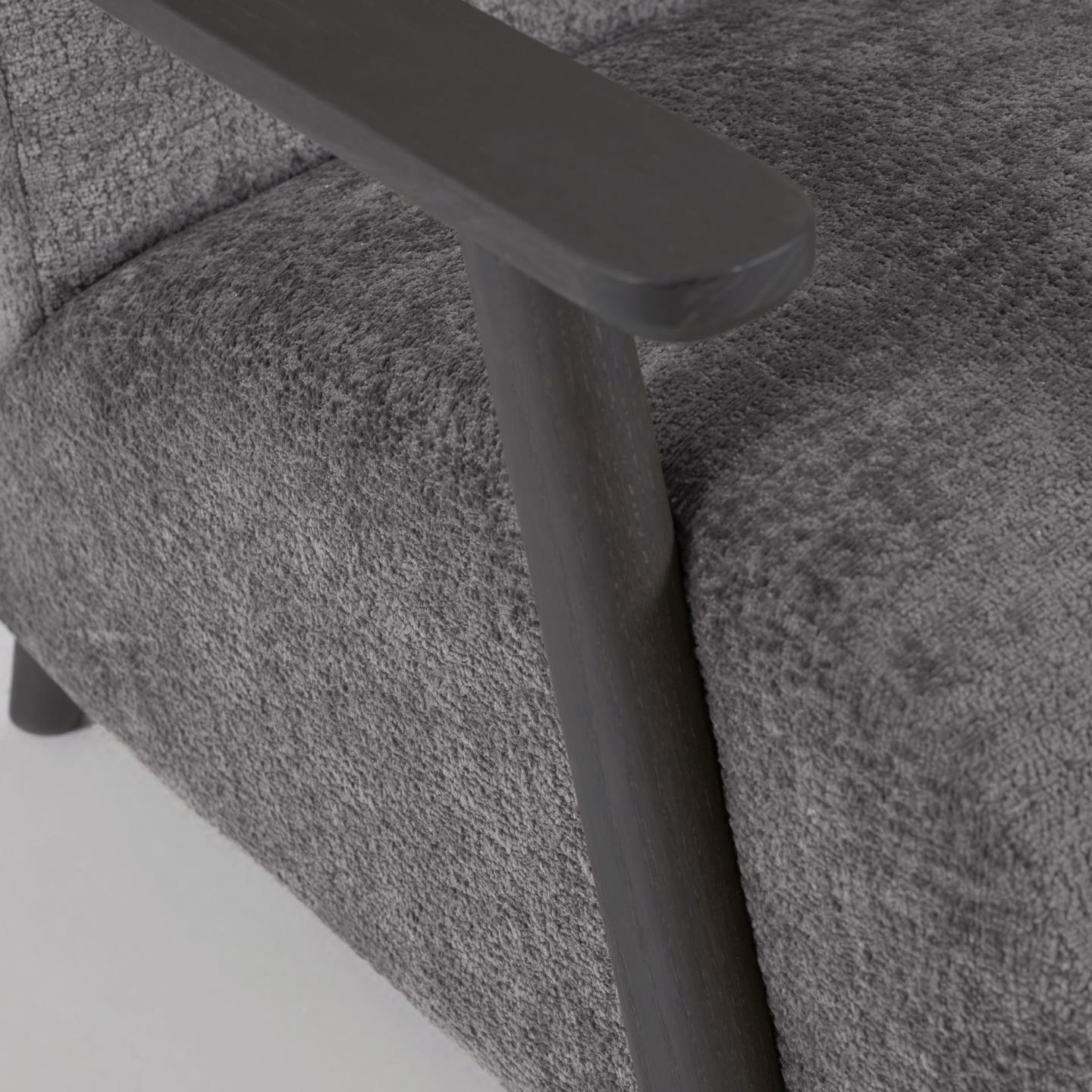 Fotel MEGHAN szary szenil z wenge podstawą La Forma    Eye on Design