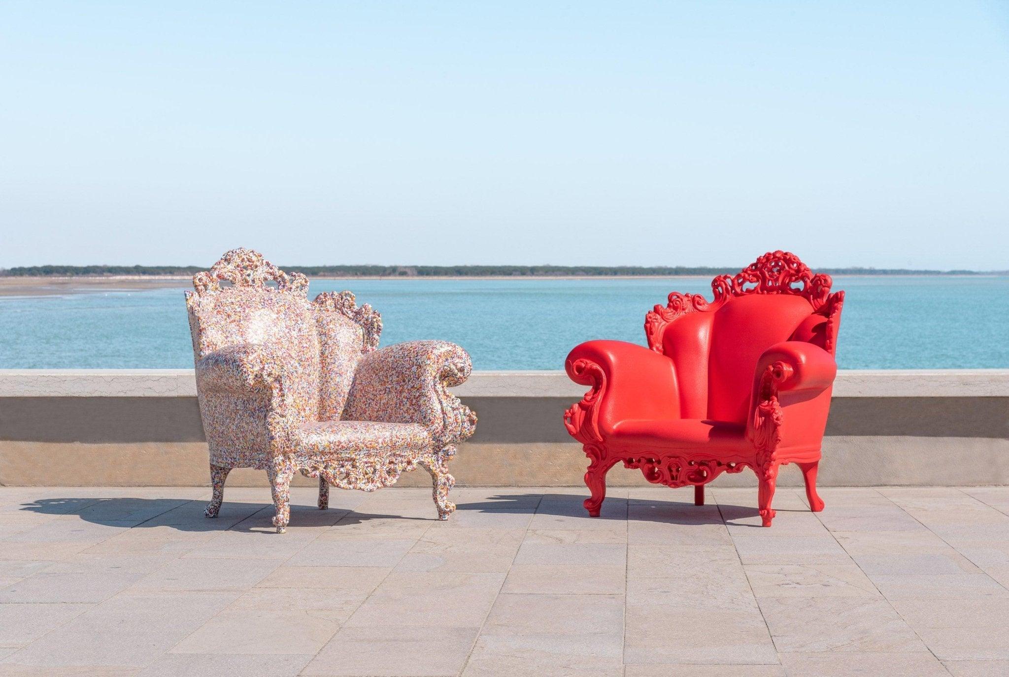 Fotel zewnętrzny PROUST niebieski Magis    Eye on Design