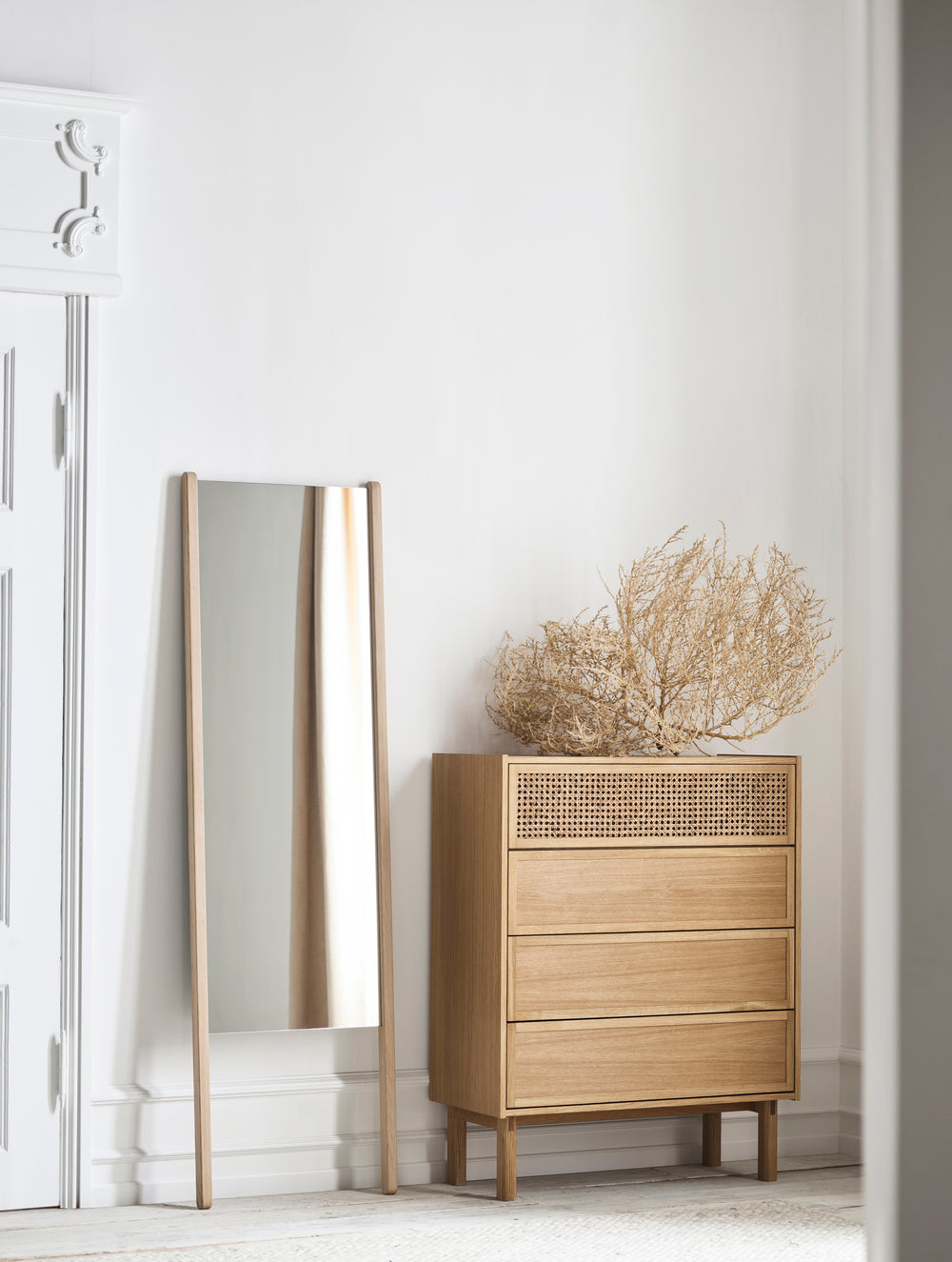 Haven -Spiegelrahmen aus gebleichter Eiche