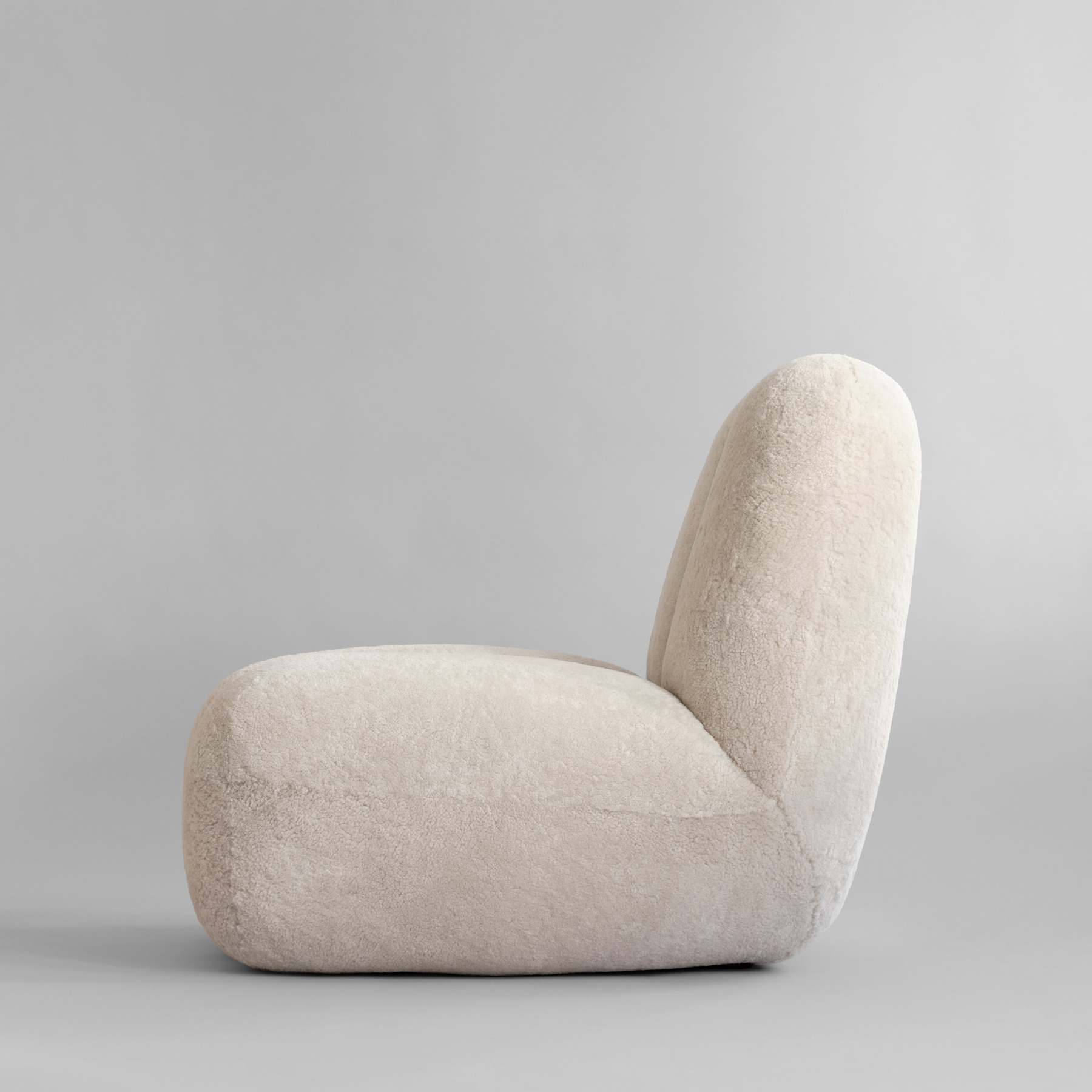 Fotel w tkaninie Sheepskin TOE kremowy, marka 101 Copenhagen