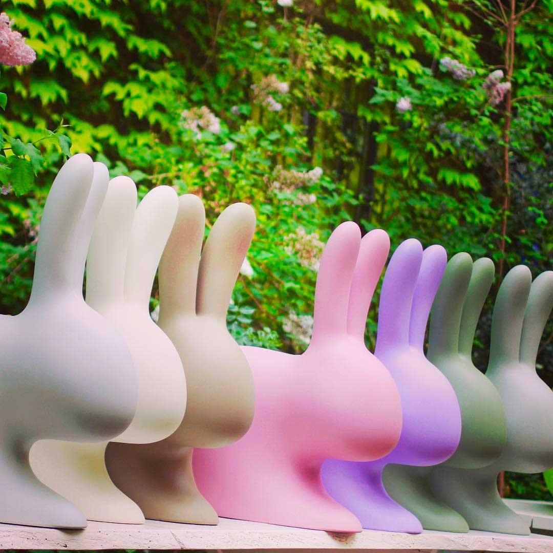 Krzesło RABBIT gołębi szary Qeeboo    Eye on Design