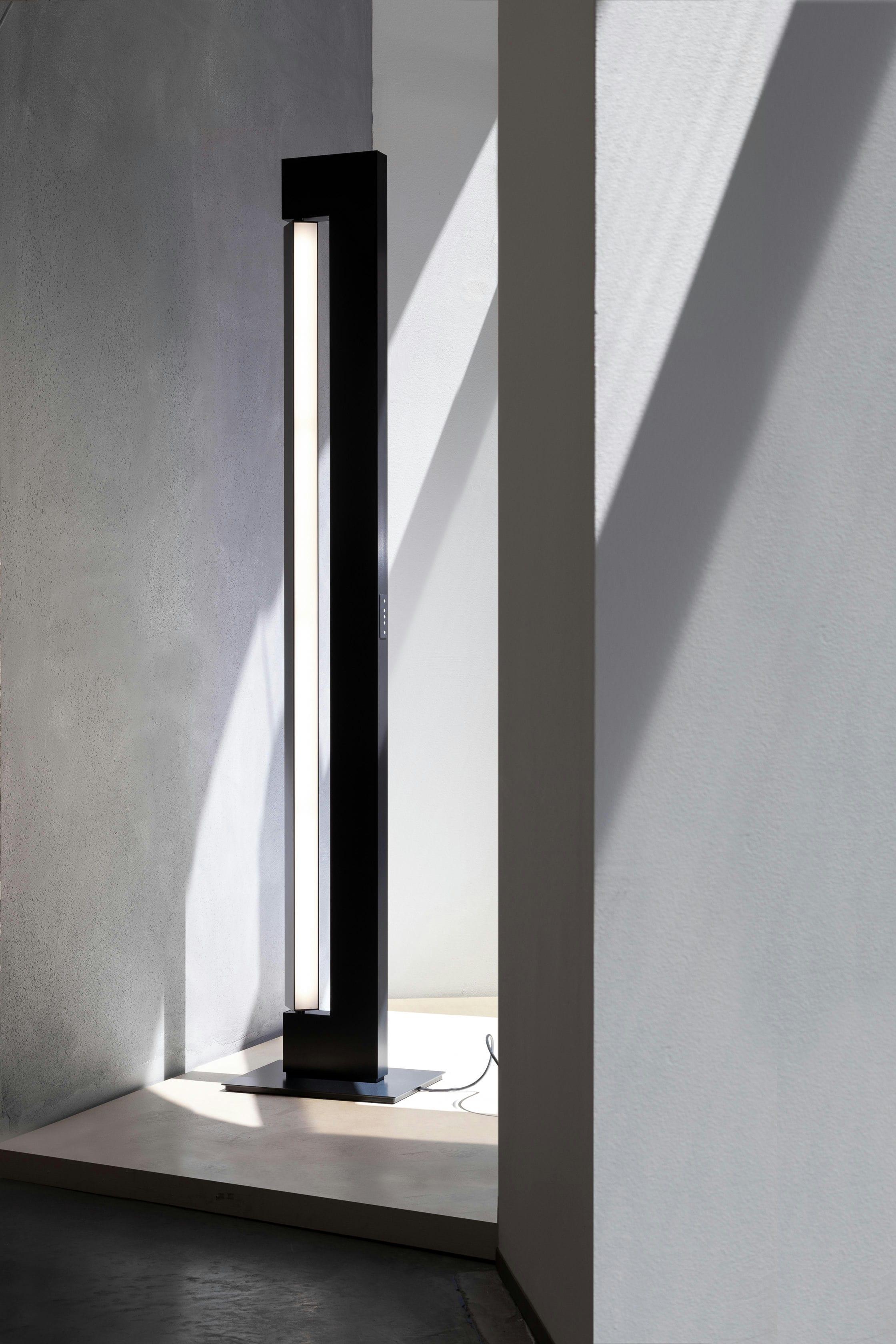 Lampa podłogowa ARA antracytowy – Nemo Lighting