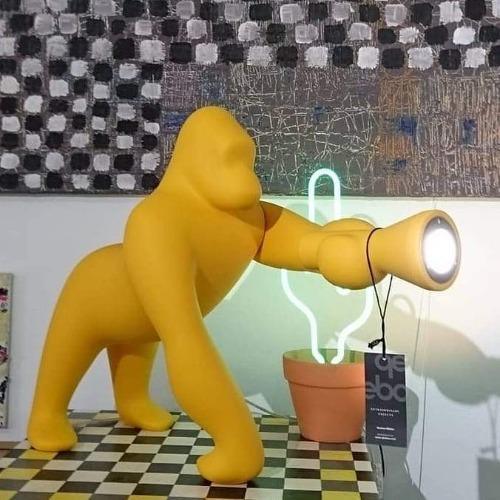 Lampa stołowa KONG żółty Qeeboo    Eye on Design