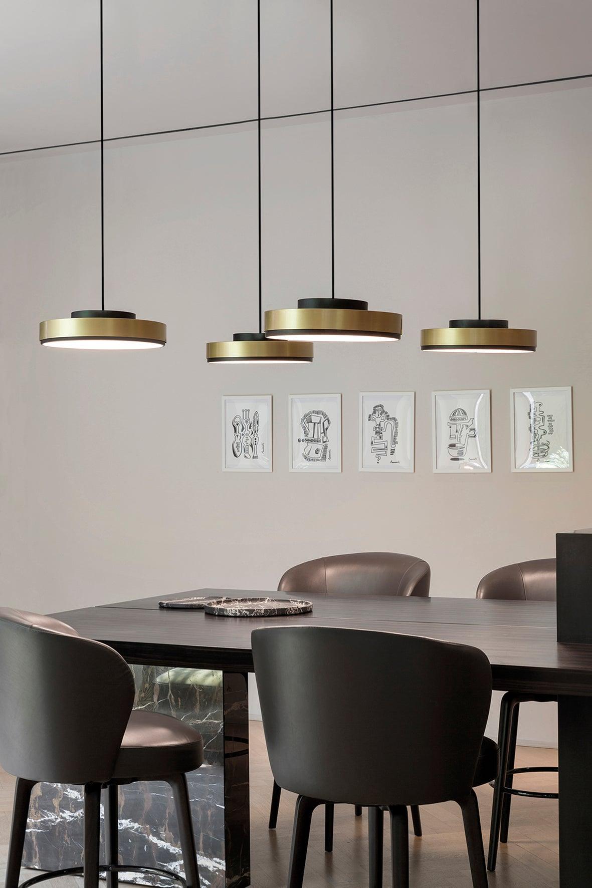 Lampa wisząca DISCUS czarny z mosiężnym wykończeniem Contardi    Eye on Design