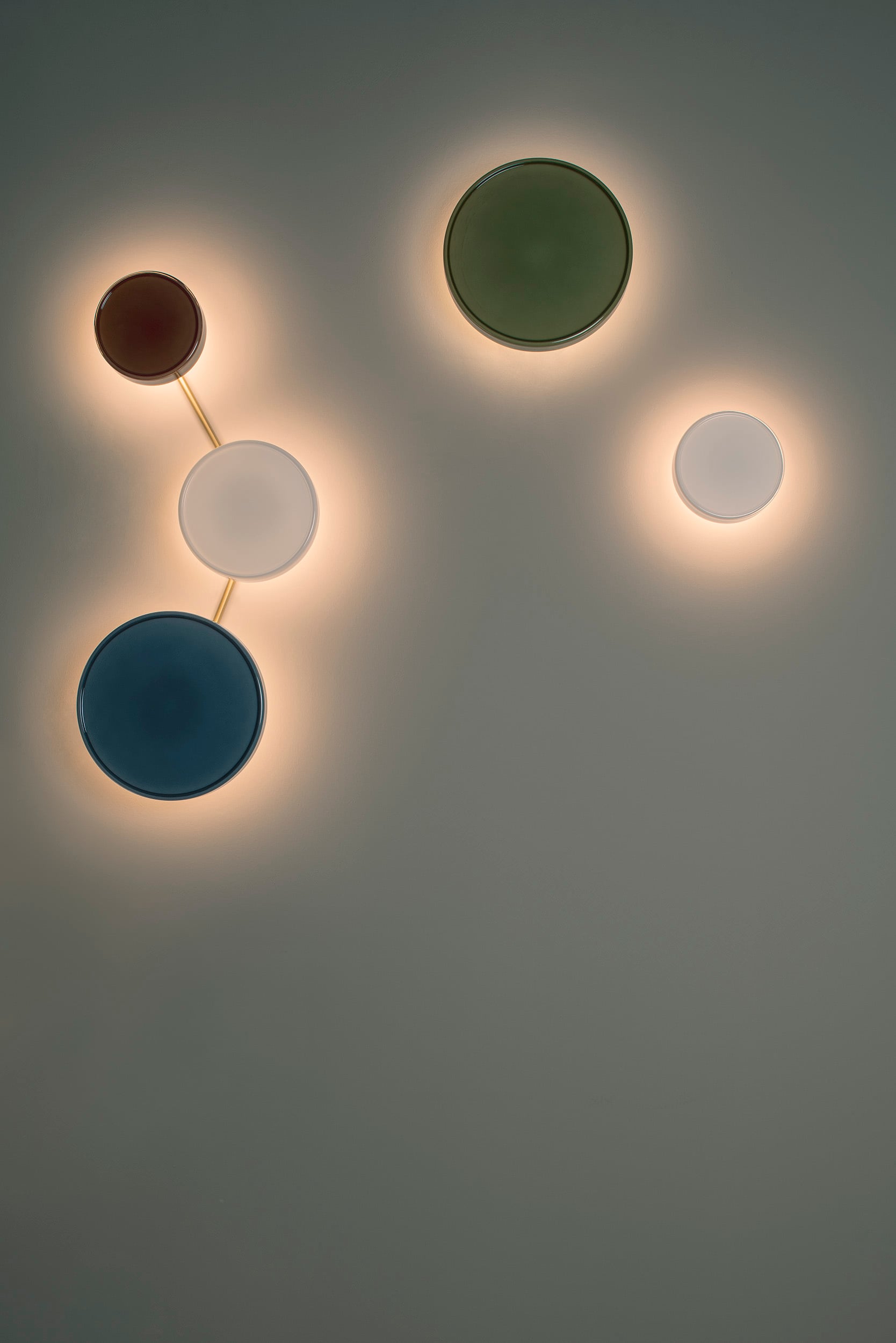 CARAMEL Blue Wall Lamp