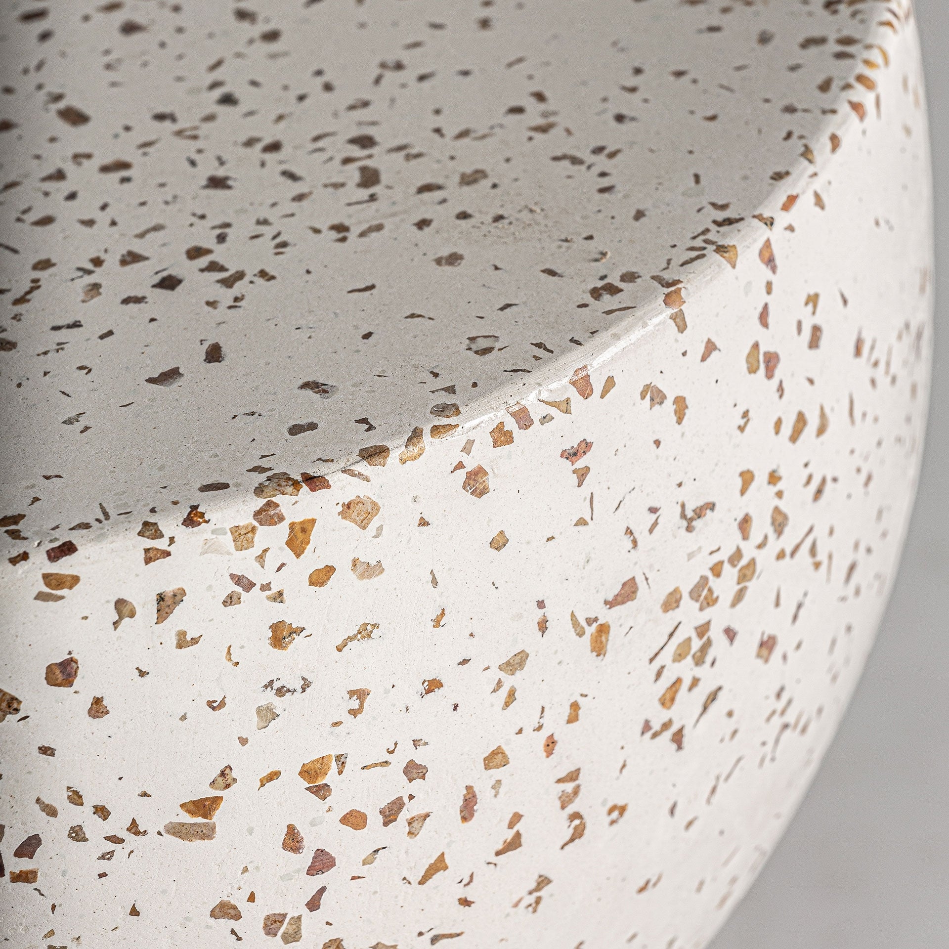 Bijzettafel ALBENGA terrazzo