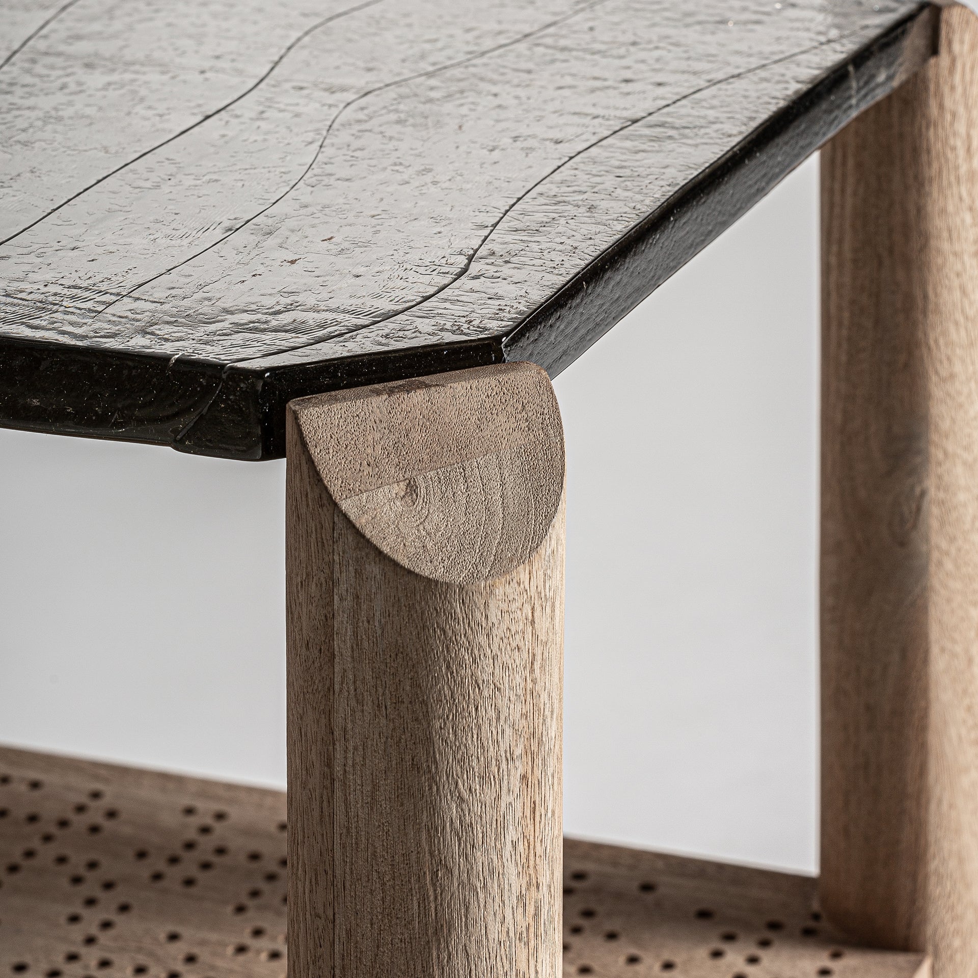 Bijzettafel JACQUARD mango hout