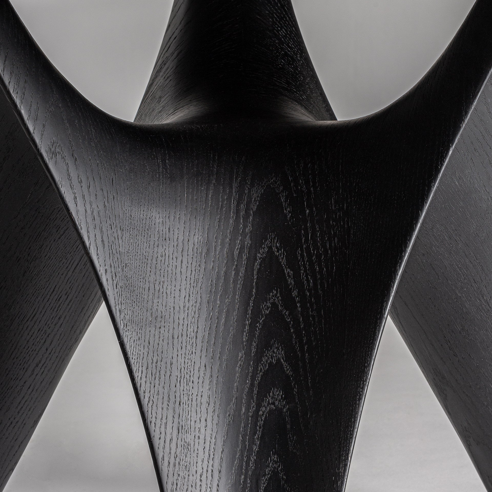 Tisch BILZEN schwarz Eichenfurnier