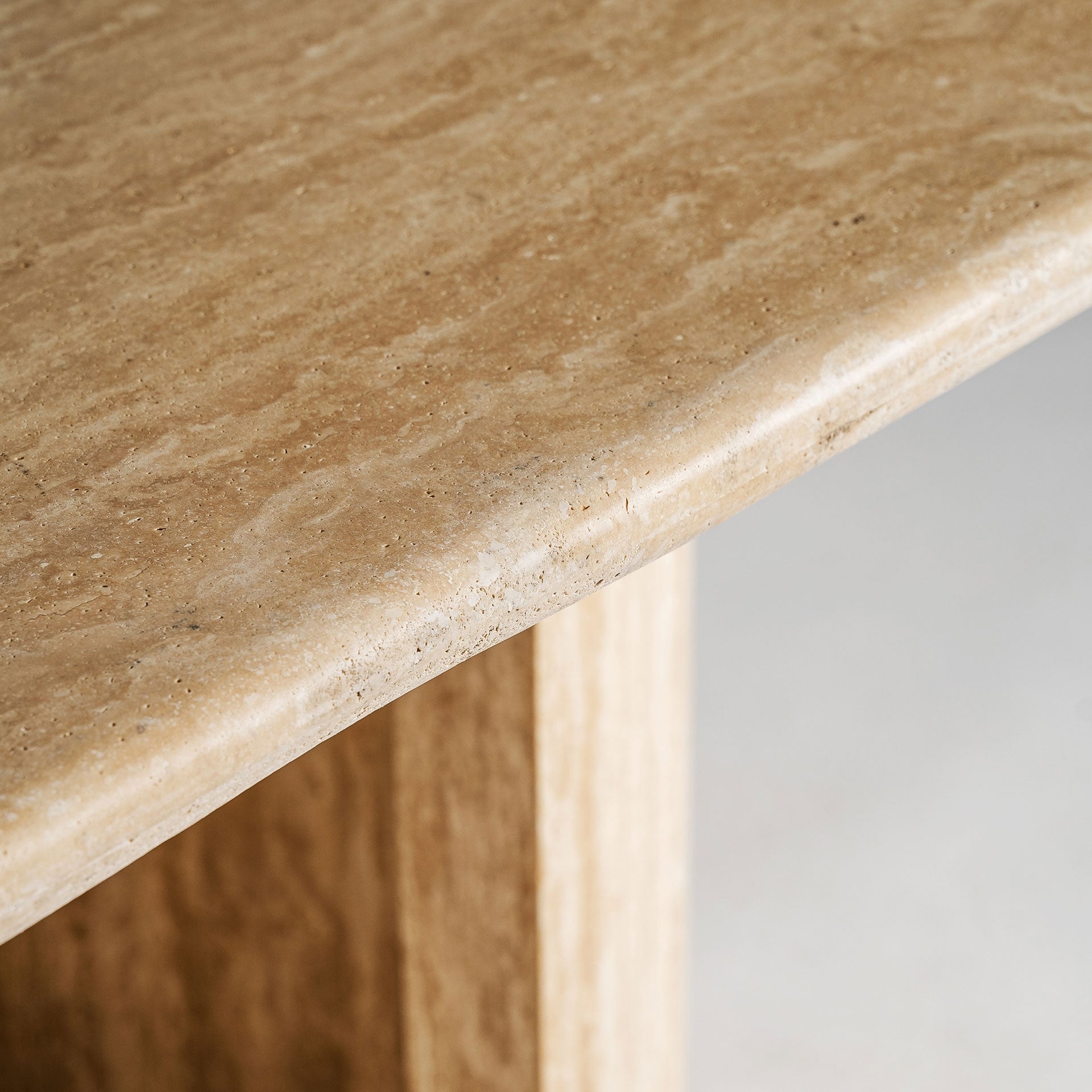 Ovale tafel THIENNES beige travertin